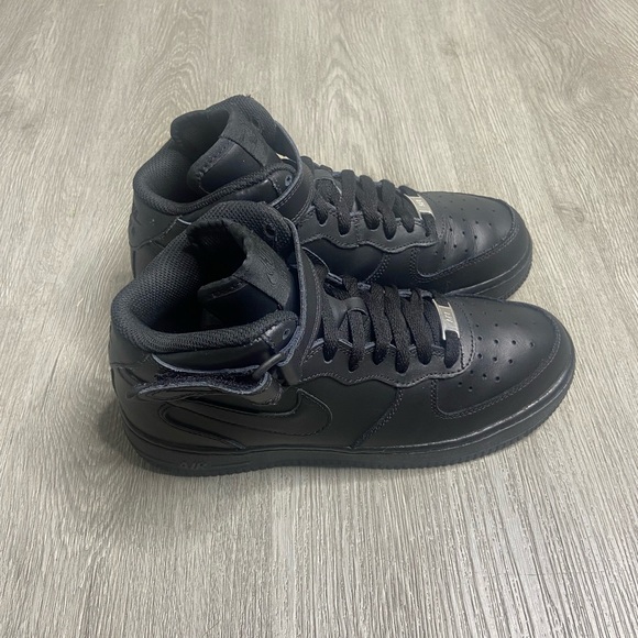 Nike Air Force 1 Hi Top GS Boys Shoe Size 6Y 314195-004 Black Preowned - Picture 2 of 7
